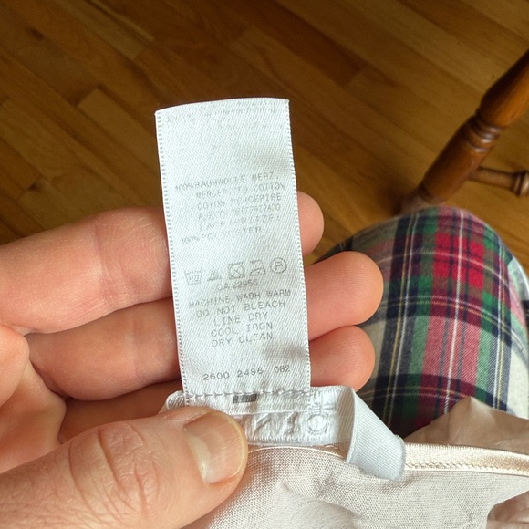 Hanro Long Sleeve Nightgown-Light Pink - Picture 11 of 11